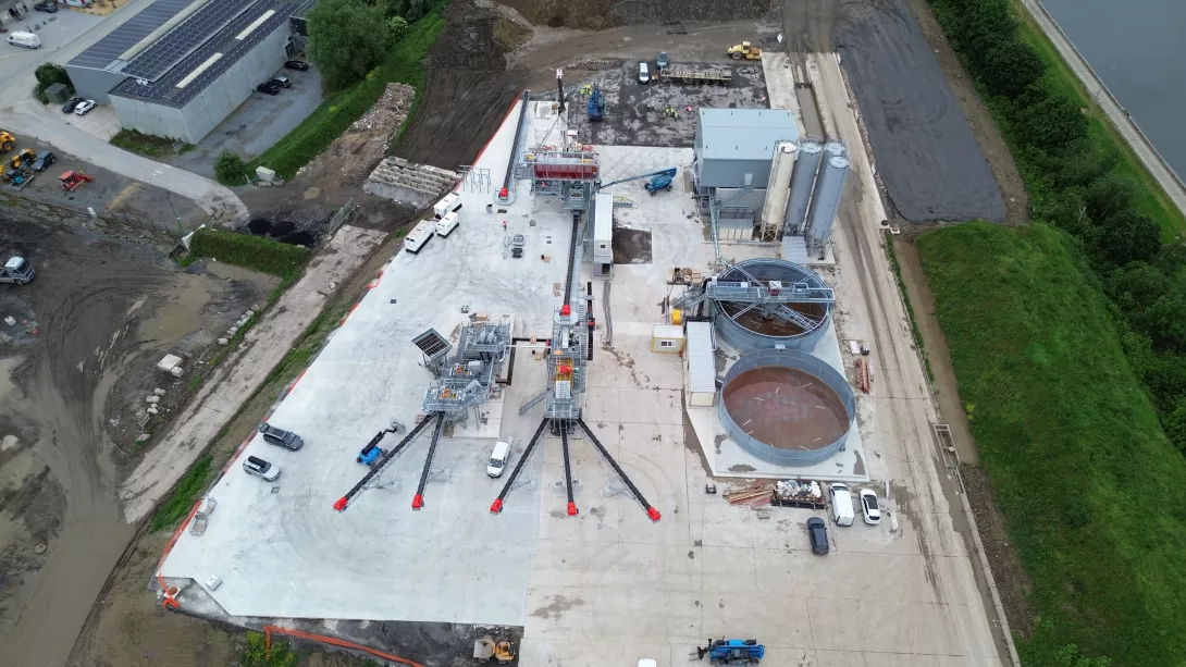 Hublet - nouvelle centrale de lavage drone.jpg